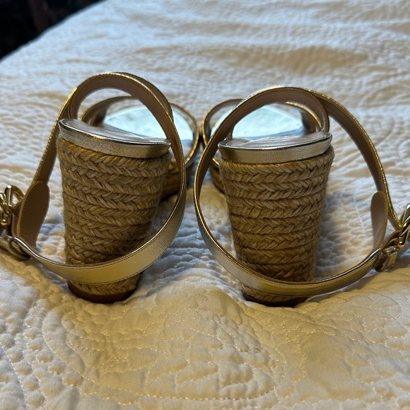 Stuart Weitzman Shimmering Gold Wedge Sandals - Picture 4 of 6